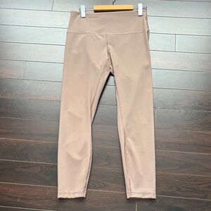 lululemon athletica high rise Ribbed Leggings. Taupetastic size 8, 25”
